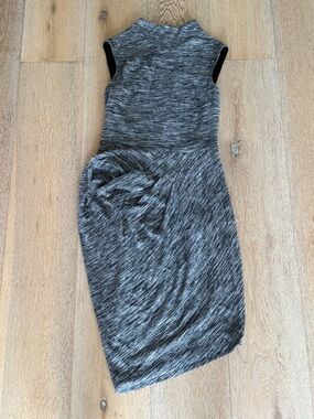 Karen Millen Marled Gray Sleeveless Midi Dress